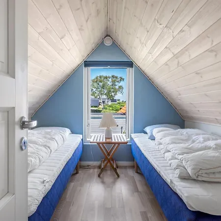 Alkmund - 100m From The Sea By Interhome *