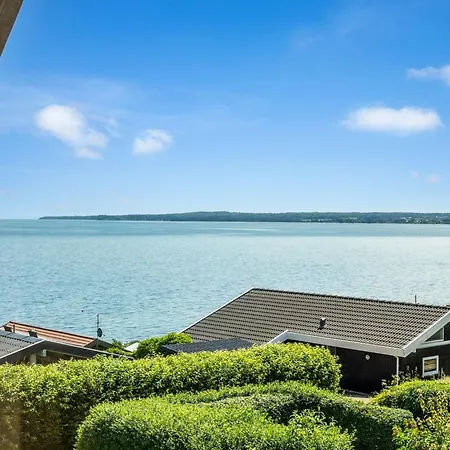 Alkmund - 100m From The Sea By Interhome *